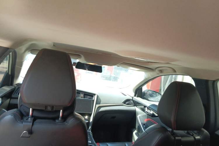 Used Venucia D60 2018 1.6L CVT Smart Connect Elite Edition