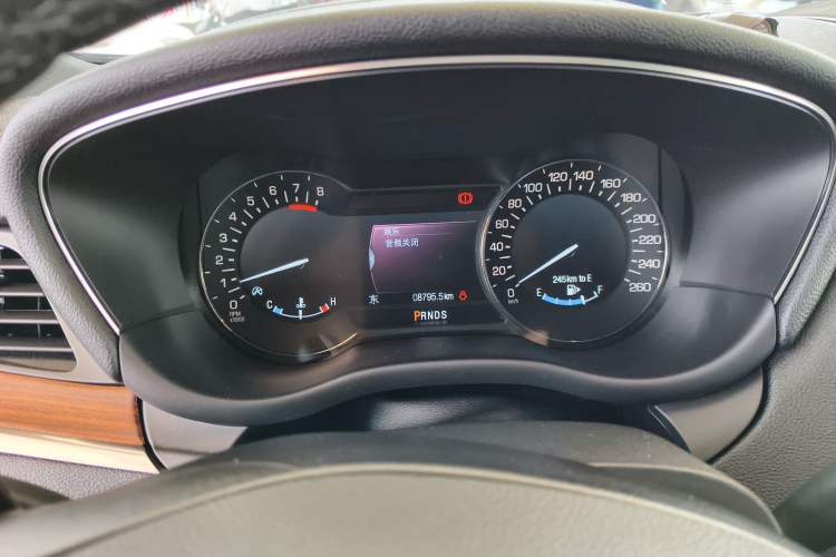 Used Lincoln MKC 2019 2.0T Two-Wheel Drive Zunya Version China VI Standard
