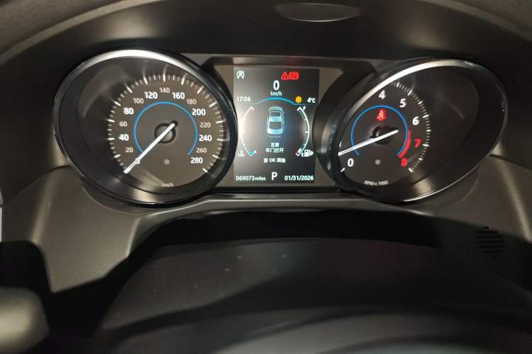 Used Jaguar XFL 2019 XFL 2.0T 200PS Two-Wheel-Drive Luxury Edition