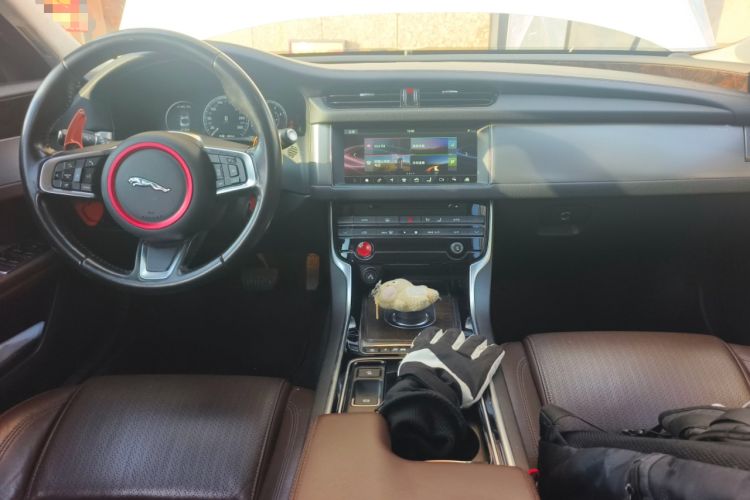 Used Jaguar XFL 2018 XFL 2.0T 250 PS Luxury Edition
