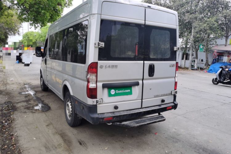 Used Dongfeng Yufeng 2021 2.0T Power King Front-Drive Logistics Vehicle Long Wheelbase Mid-Roof Design 6–9 Seats China VI Emission Standard ZD20 Rear Left 45 Deg