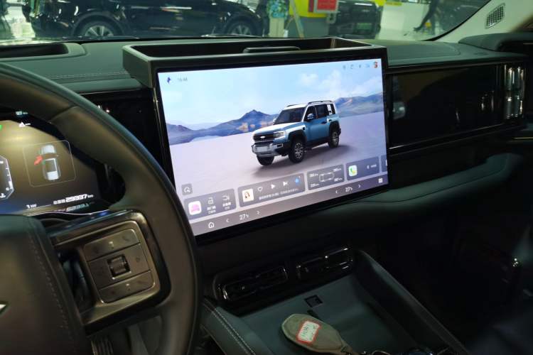 Used Formula Leopard 5 2023 Navigator Edition
