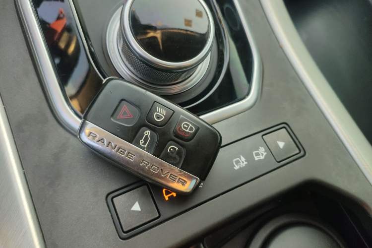 Used Land Rover Range Rover Evoque 2015 2.0T Five-Door Zhiyao Edition