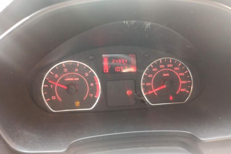 Used Wuling Hongguang V 2022 1.5L Jingqu Edition Electric-Assist LAR