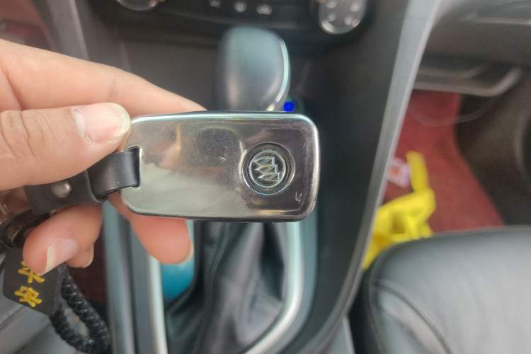 Used Buick GT 2018 18T Automatic Elite Model