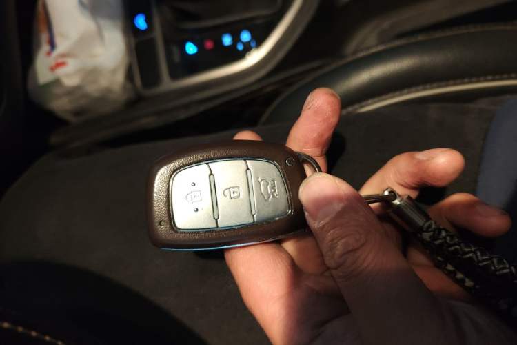 Used Hyundai ix25 2015 1.6L Automatic Two-Wheel Drive Smart GLS Trim
