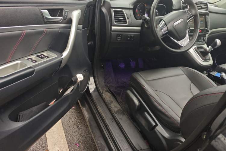 Used Haval M6 2019 1.5T Manual Two-Wheel Drive Elite Version China VI Standard