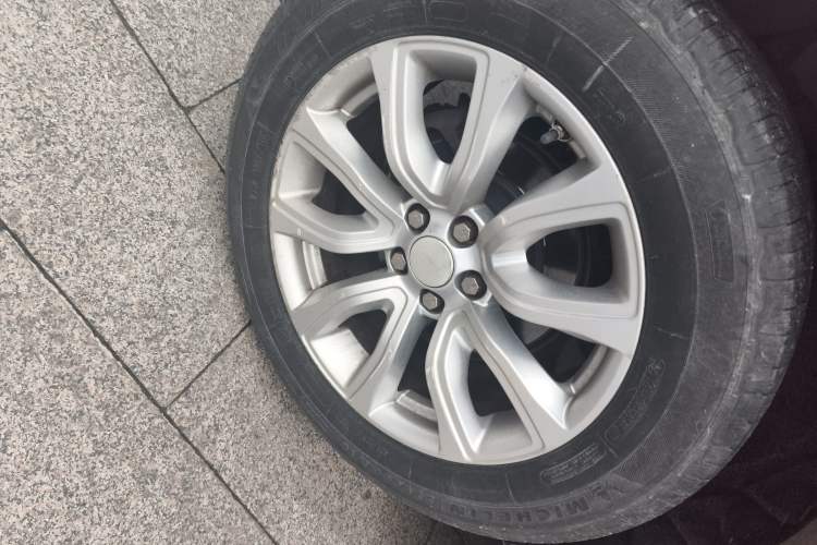Used Land Rover Range Evoque 2014 2.0T 5-Door Luxury Edition
