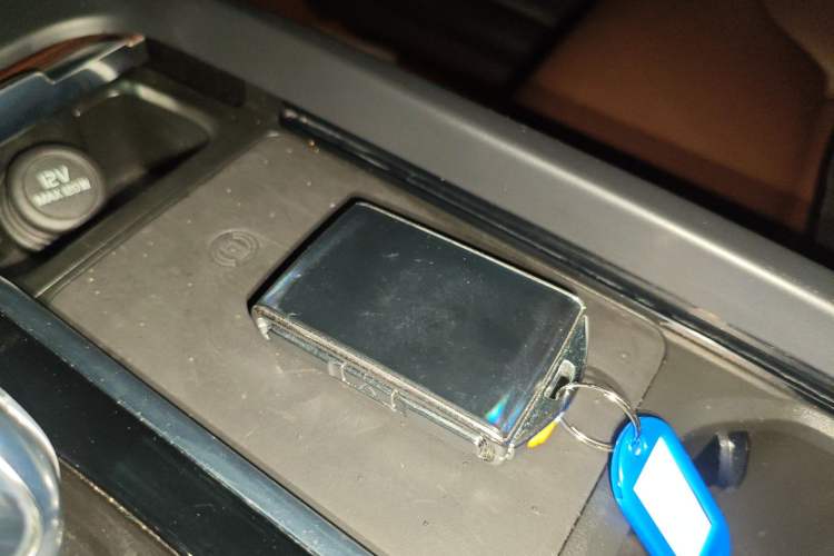 Used Volvo XC60 2022 B5 4x4 Smart Luxury Edition
