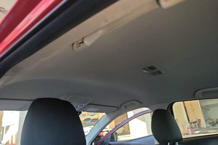 Used Mazda 3 Axela 2016 Sedan 1.5L Manual Comfort Model