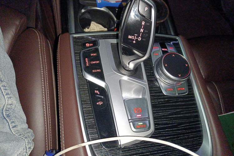 Used BMW 7 Series 2021 730Li M Sport Package Gear Lever