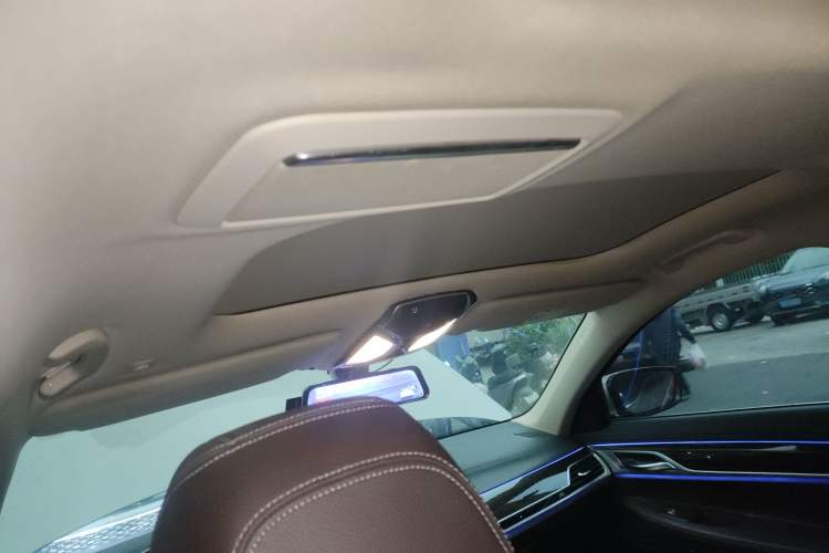 Used BMW 7 Series 2018 730Li Leading Model Excellence Package
