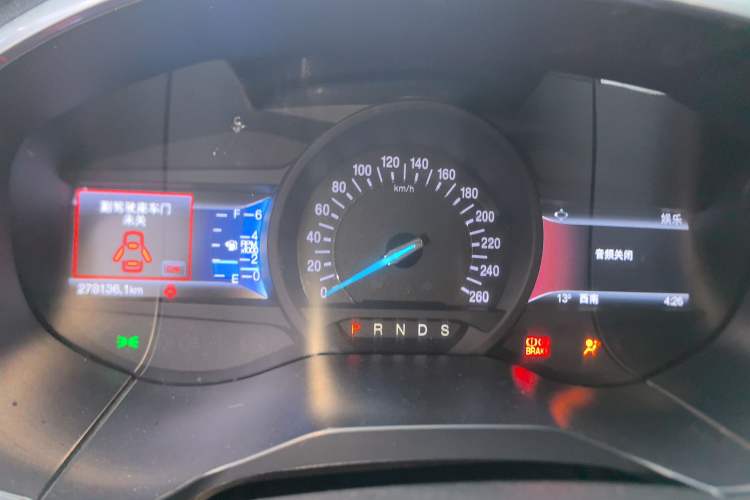 Used Ford Edge 2016 EcoBoost 245 Four-Wheel Drive Titanium Edition 7-Seater Instrument Cluster