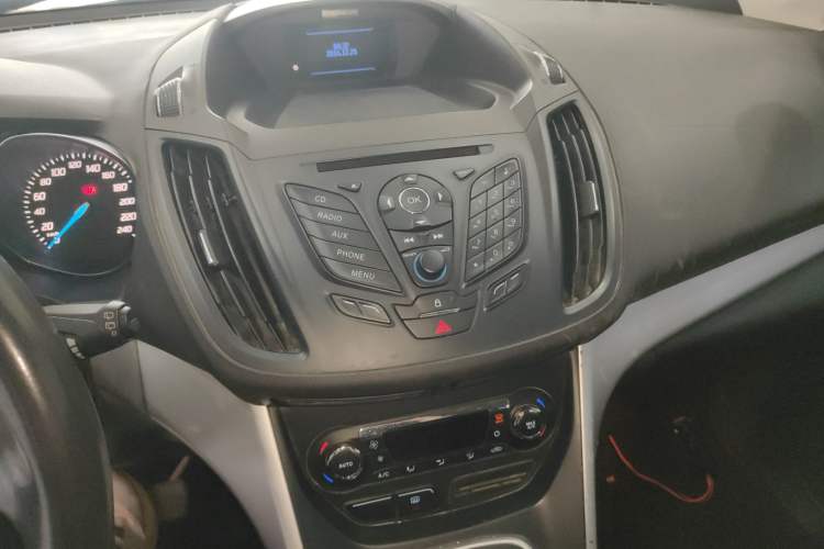 Used Ford Kuga 2013 1.6L GTDi Two-Wheel-Drive Trend Model
