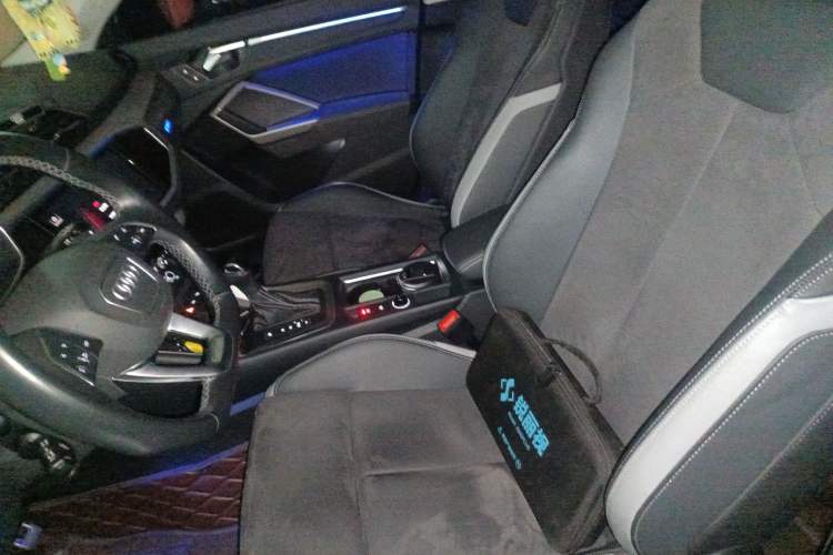 Used Audi Q3 2022 40 TFSI Fashion Dynamic Model