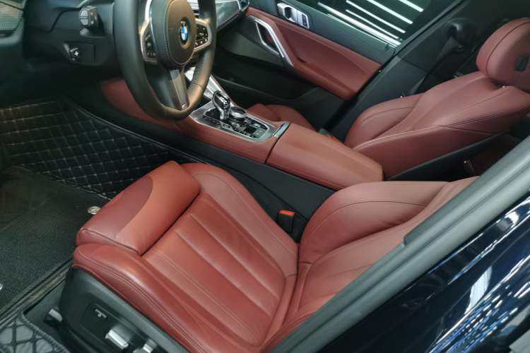 Used BMW X6 2021 xDrive40i M Sport Package
