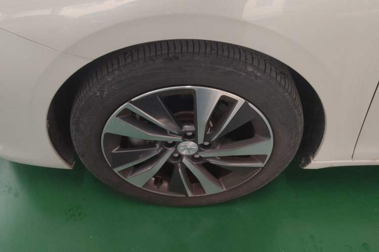 Used Peugeot 408 2020 360THP 10th Anniversary Premium Edition Left Front Wheel Hub