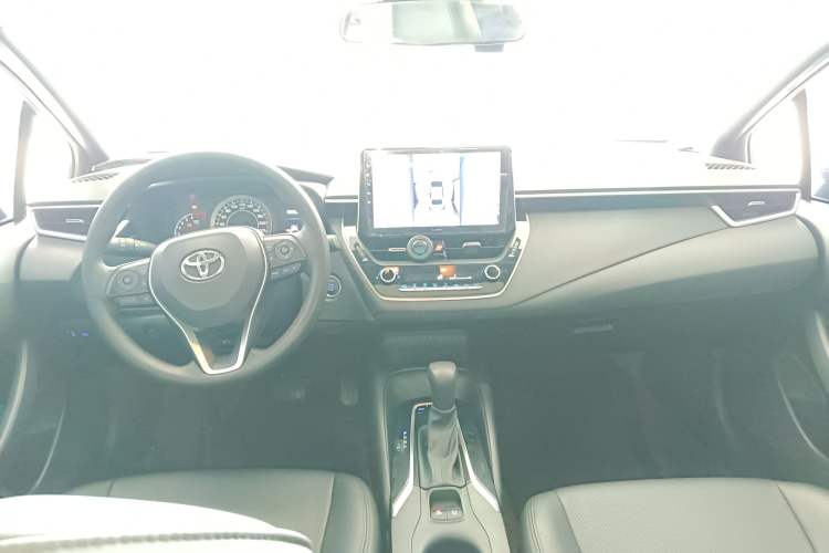 Used Toyota Levin 2021 185T CVT Luxury Edition Center Console