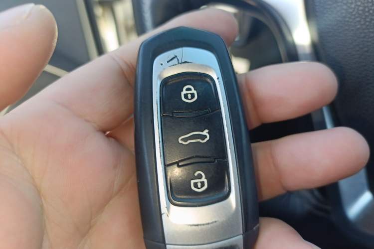 Used Geely Auto Vision S1 2018 1.5L Manual FENGXING Model