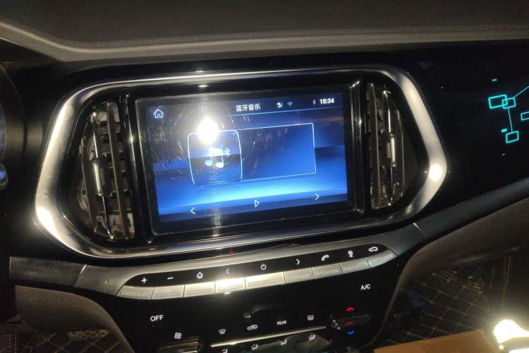 Used JETOUR X90 2019 1.6T DCT Zhaolü Edition 6 Seats China VI Standard