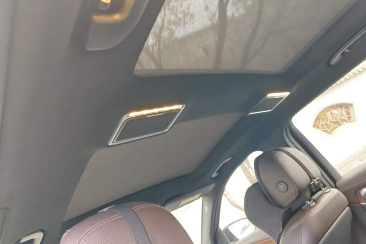 Used Mercedes-Benz GLC 2020 Facelifted GLC 300 L 4MATIC Luxury Edition Headliner