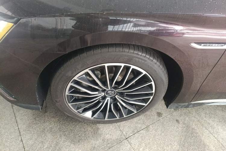 Used BYD Han 2022 DM-i 121KM Prestige Model