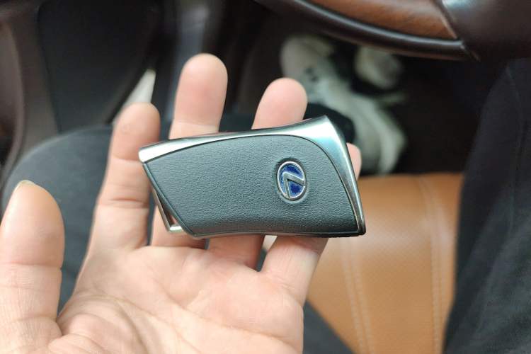 Used Lexus LS 2018 500h Executive Edition China V Standard Vehicle Key