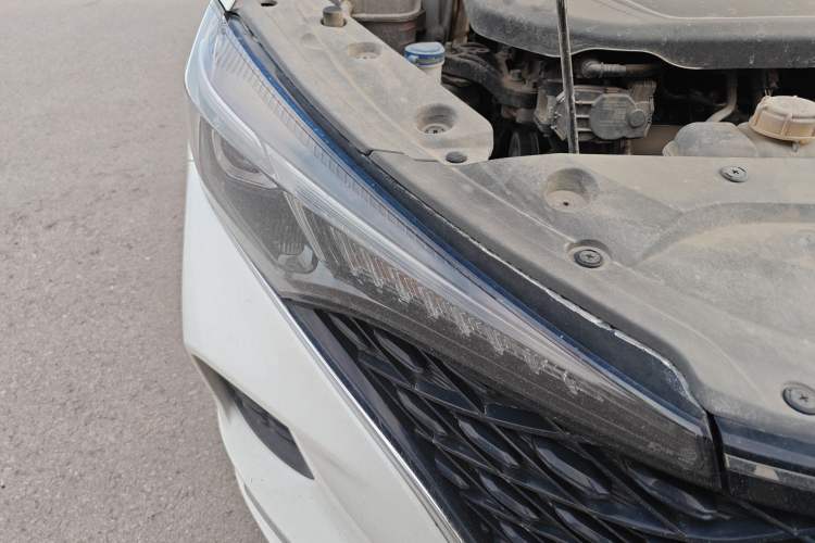 Used CHANGAN Eado 2020 PLUS Blue Whale NE 1.4T GDI DCT Flagship Model Right Front Headlight