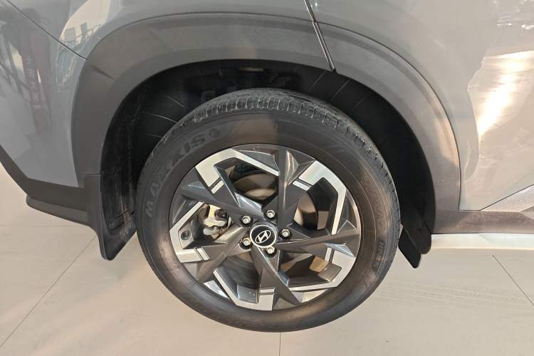 Used Hyundai ix35 2023 Musso 2.0L Deluxe Edition DLX