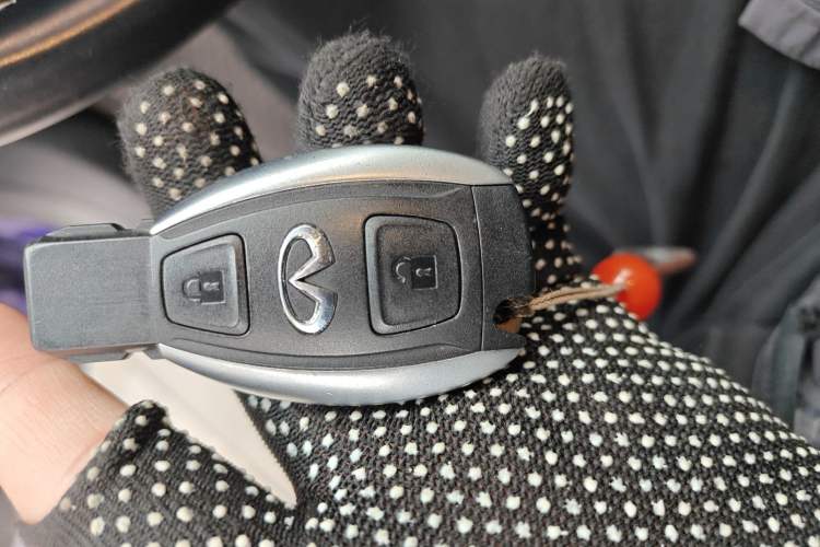 Used Infiniti QX30 2017 2.0T Four-Wheel Drive Fashion Edition