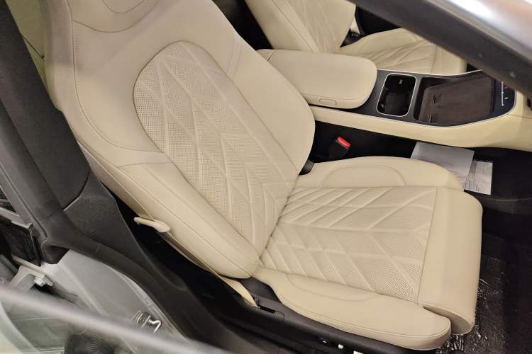 Used Nio ET5T 2025 75 kWh Touring