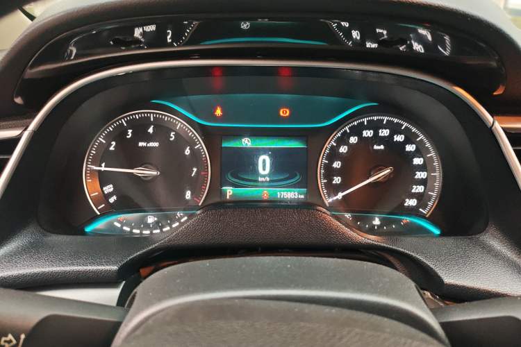 Used Buick GT 2015 15N Automatic Elite Version