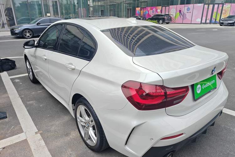 Used BMW 1 Series 2023 120i M Sport Night Edition Exterior 2