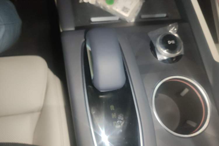 Used Zeekr 001 2026 Model 103° Four-Wheel Drive Ultra Version
