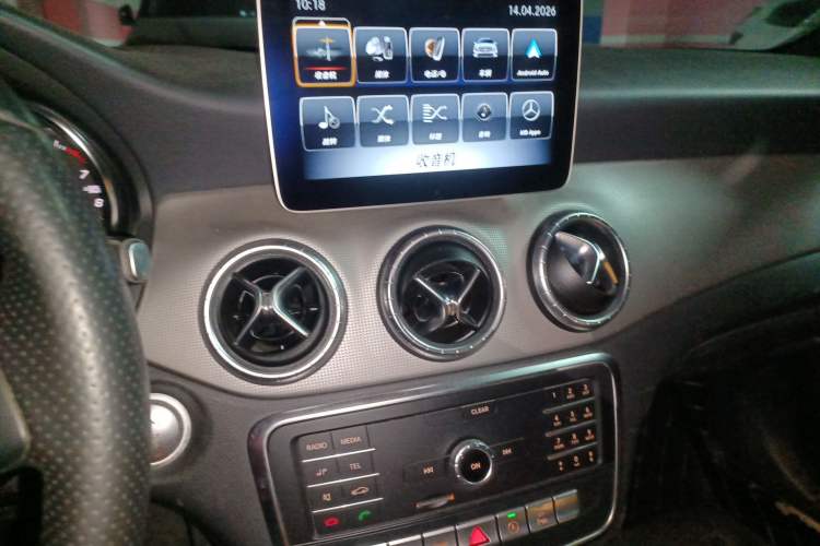 Used Mercedes-Benz CLA 2018 CLA 200 Style Edition Audio And AC Panel