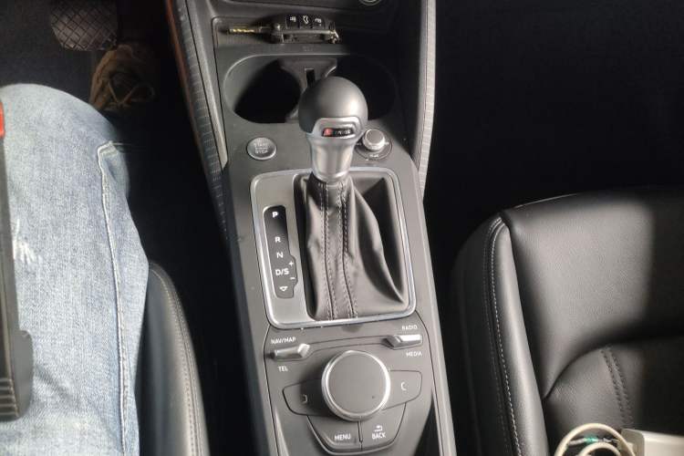 Used Audi Q2L 2022 35 TFSI Fashion Dynamic Model
