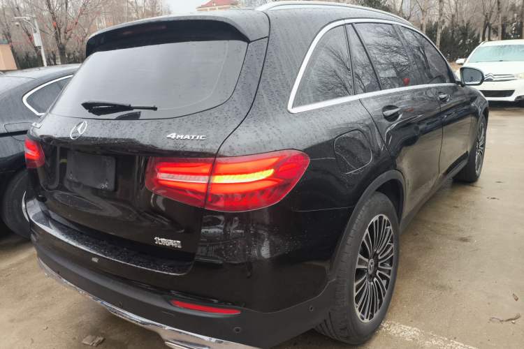 Used Mercedes-Benz GLC 2018 Facelift GLC 200 4MATIC
