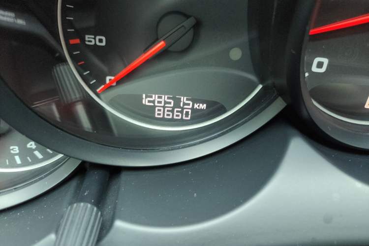 Used Porsche Cayenne 2014 Cayenne Platinum Edition 3.0T
