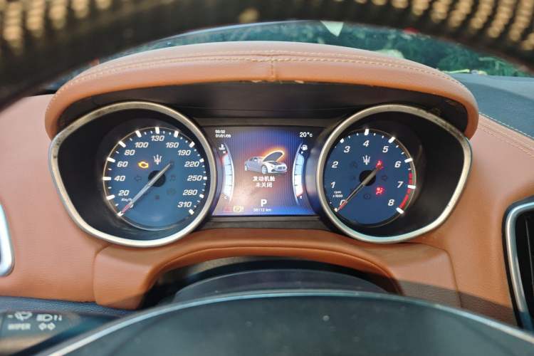 Used Maserati Ghibli 2014 3.0T S
