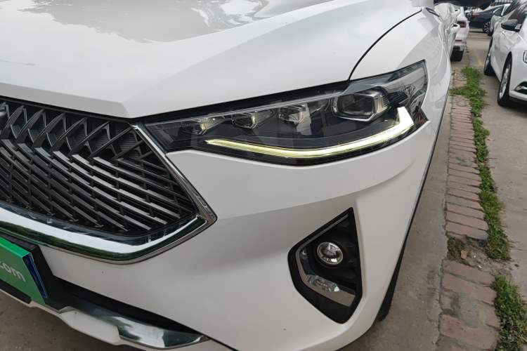 Used Haval F7x 2021 1.5T Two-Wheel Drive Smart & Trendy Edition Left Front Headlight