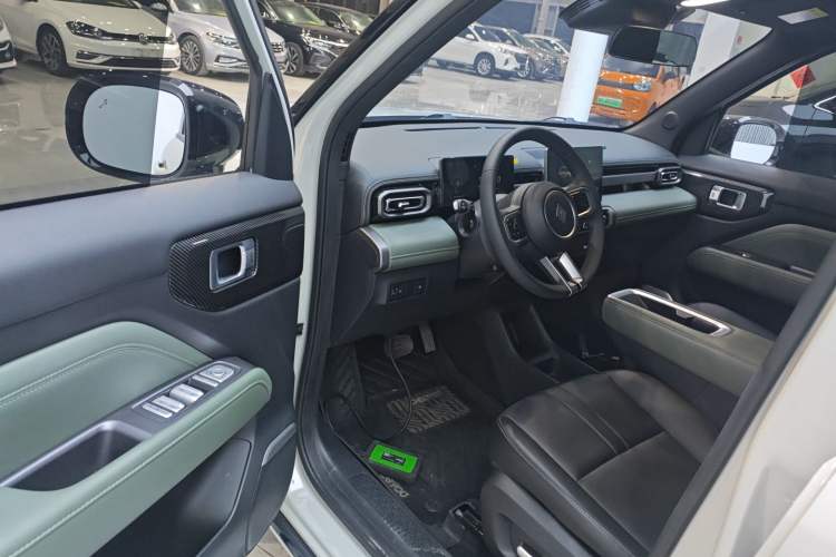 Used Baojun Spark EUV 2025 Smart Luxury Edition 5 Seats
