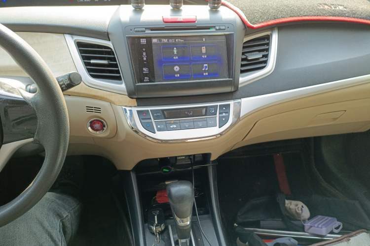 Used Honda Jade 2014 1.8L Automatic Comfort Elite Version 5 Seats