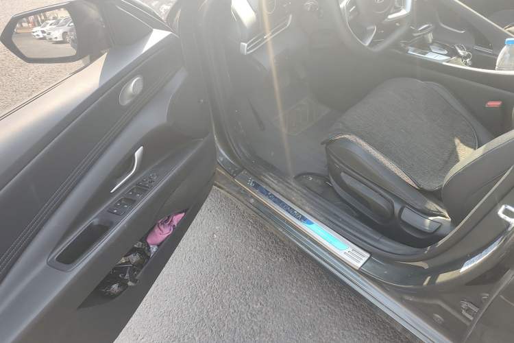 Used Hyundai Elantra 2023 1.5L CVT GLX Elite Edition