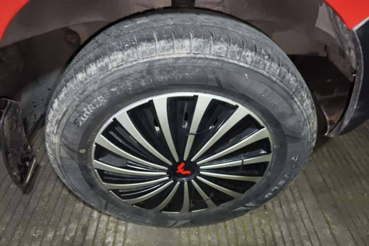 Used Wuling Zhiguang 2013 1.0L Base Version