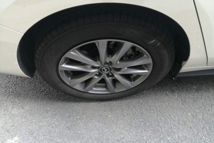 Used Mazda 3 Axela 2023 2.0L Automatic Zhiqing Edition
