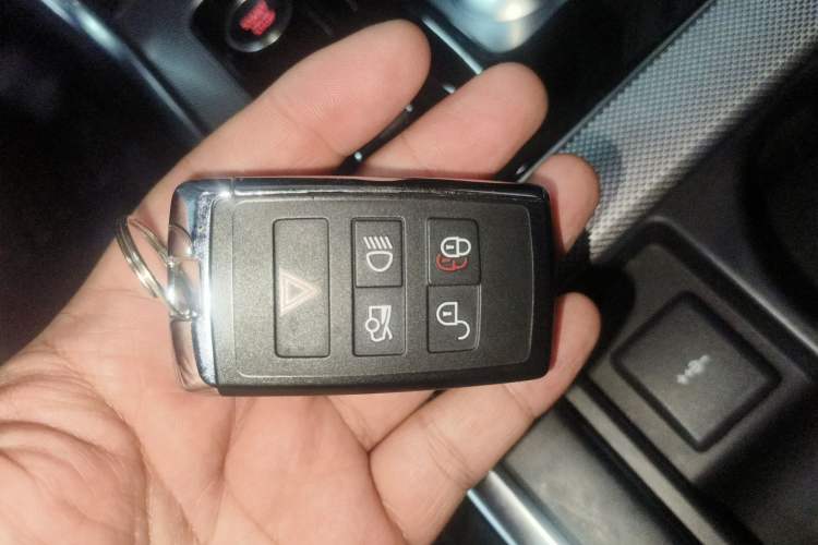 Used Jaguar XEL 2021 2.0T 250 PS R-DYNAMIC S Advanced Sport Edition Vehicle Key