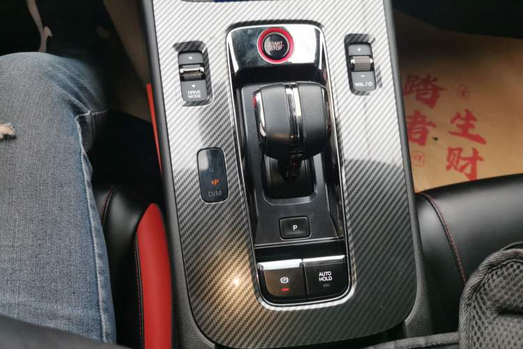 Used GAC Trumpchi EMPOW 2021 270T DCT J15 Version Gear Lever