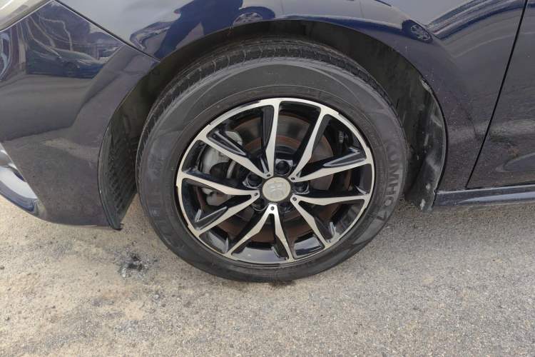 Used BYD Song MAX 2017 1.5T Automatic Smart Connect Elite 7-Seater