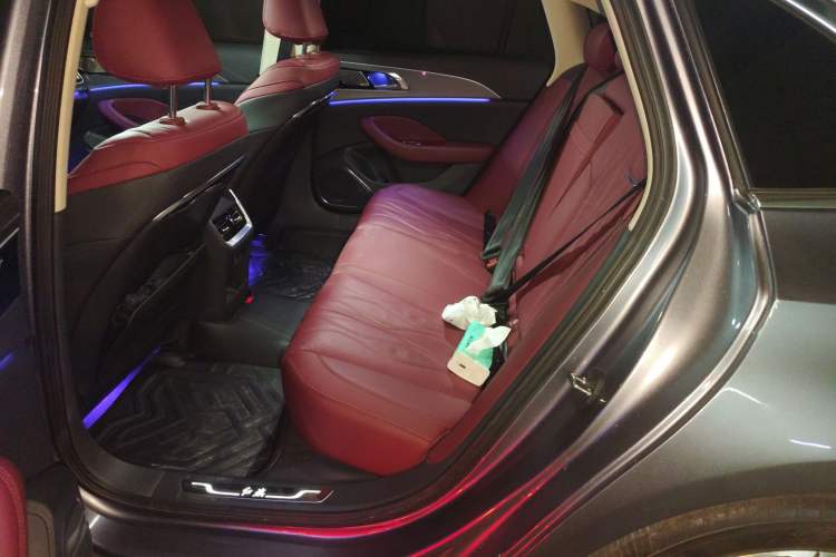 Used Hongqi H5 2023 2.0T Automatic Smart Connect Flagship Edition
