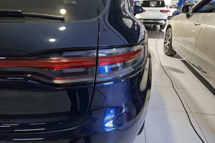 Used Porsche Macan 2021 Macan 2.0T